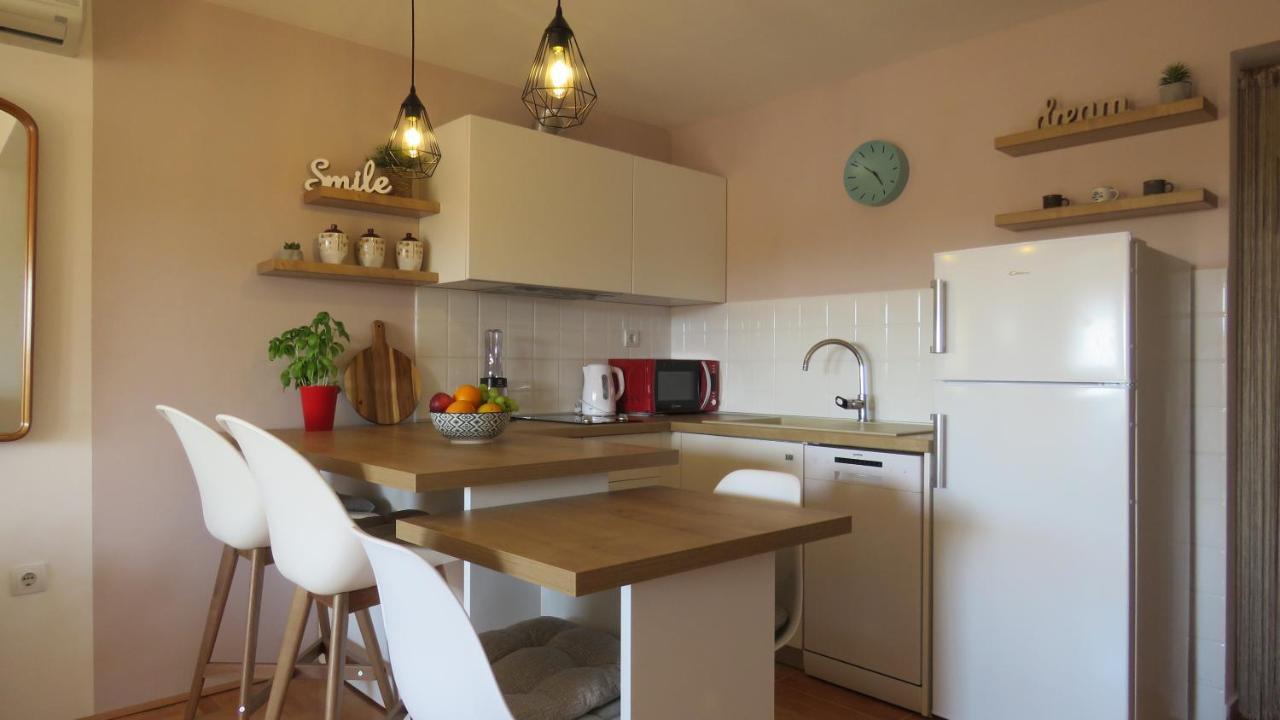 Outdoor Apartment Lina Banjole Ngoại thất bức ảnh